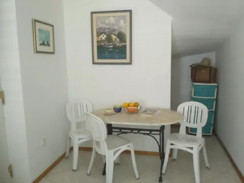 Sale, one bedroom apartment, 30m², Petrovac, Budva - image 4