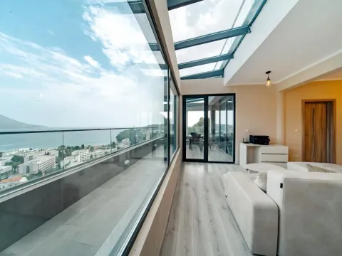 Prodaja, trosoban stan, 257m², Bečići, Budva