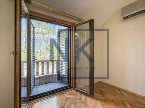 Izdavanje, kuća, 370m², Zabjelo, Podgorica - image 14