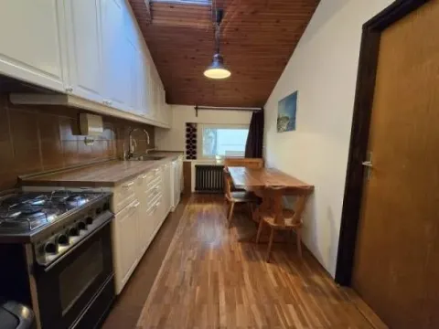 Izdavanje, četvorosoban stan, 102m², Olimp, Zvezdara Sve Podlokacije - image 5