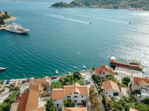 Sale, house, 291m², Lepetani, Tivat - image 22