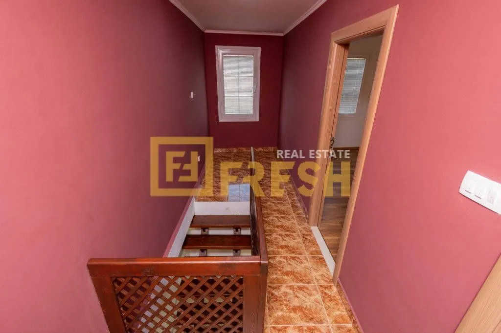 Sale, house, 100m², Stara Varoš, Podgorica