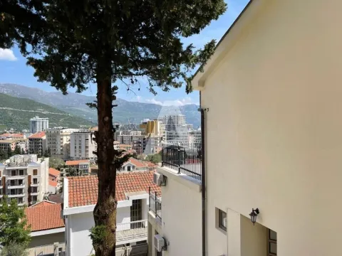 Sale, house, 828m², Budva, Crna Gora - image 17