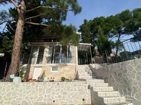 Sale, house, 100m², Šušanj, Bar - image 1