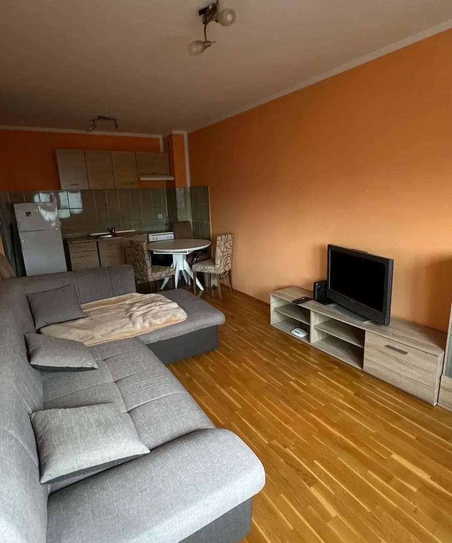Rent, one bedroom apartment, 40m², City Kvart, Podgorica