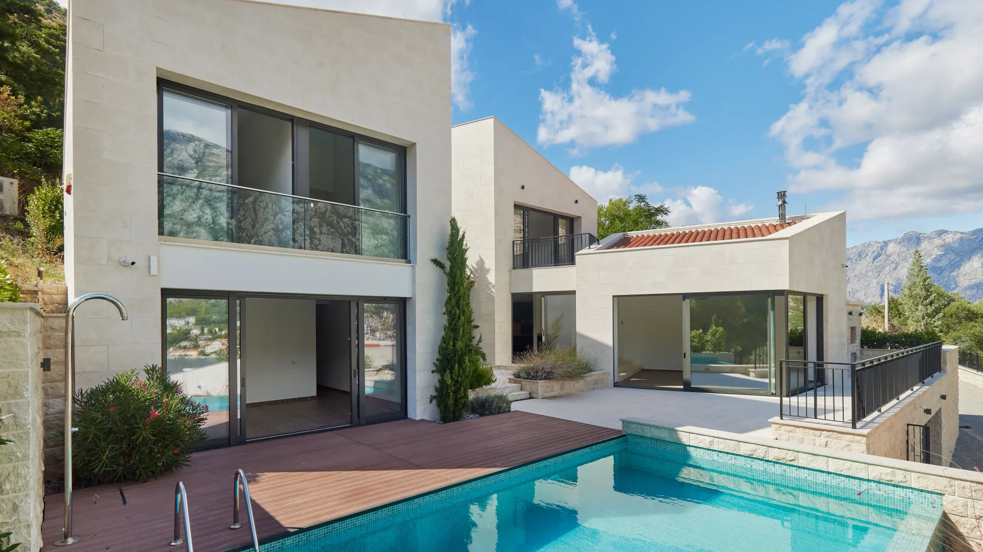 Sale, house, 456m², Prčanj, Kotor