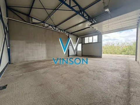 Poslovni prostor in Salajka