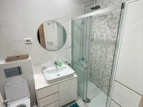 Izdavanje, jednosoban stan, 49m², Central Point, Podgorica - image 7