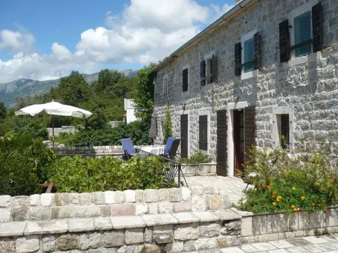 Sale, house, 600m², Sveti Stefan, Budva - image 5