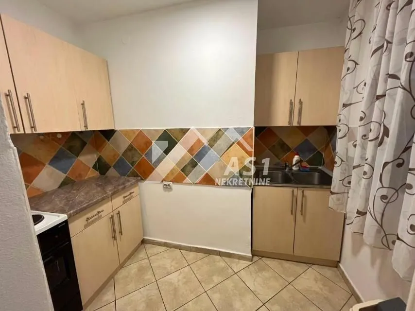 Izdavanje, jednosoban stan, 44m², Liman 4, Novi Sad Sve Podlokacije