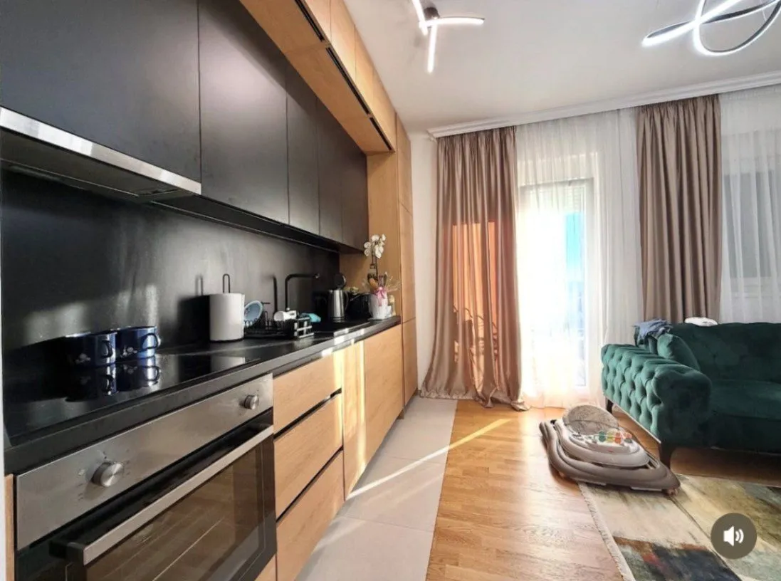 Prodaja, dvosoban stan, 68m², Stari Aerodrom, Podgorica
