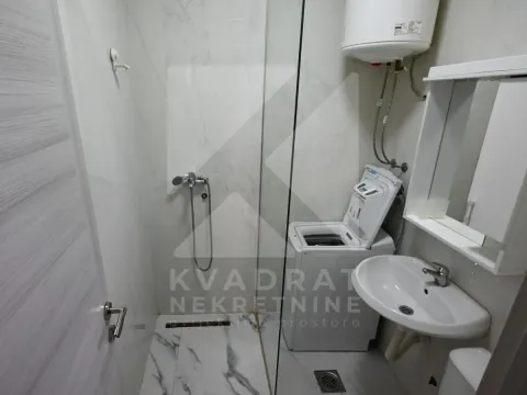 Izdavanje, garsonjera, 28m², 1 maj, Podgorica - image 8