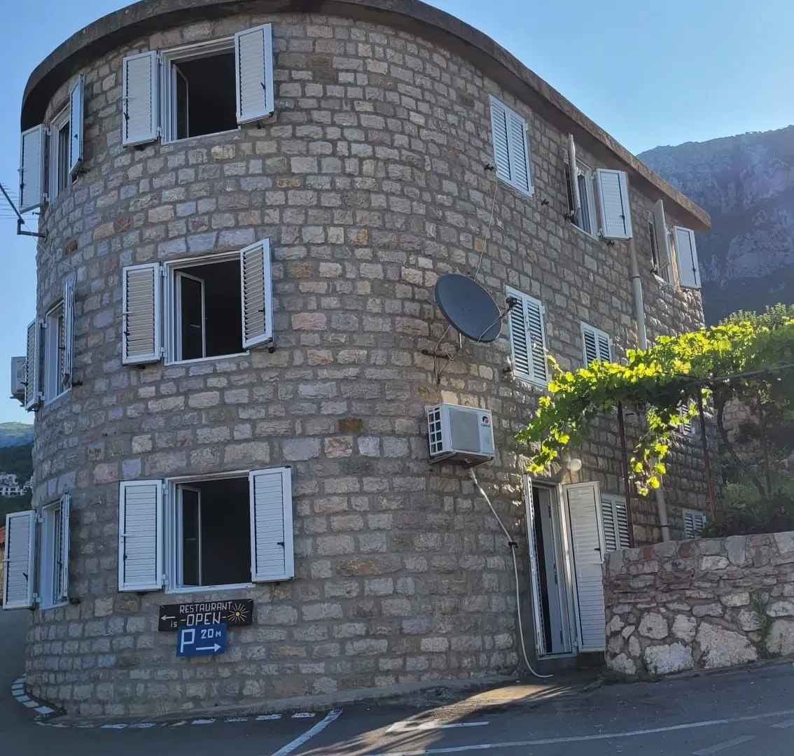 Sale, house, 150m², Budva, Crna Gora
