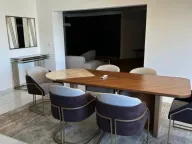 Izdavanje, četvorosoban stan, 267m², Stari Aerodrom, Podgorica - image 7