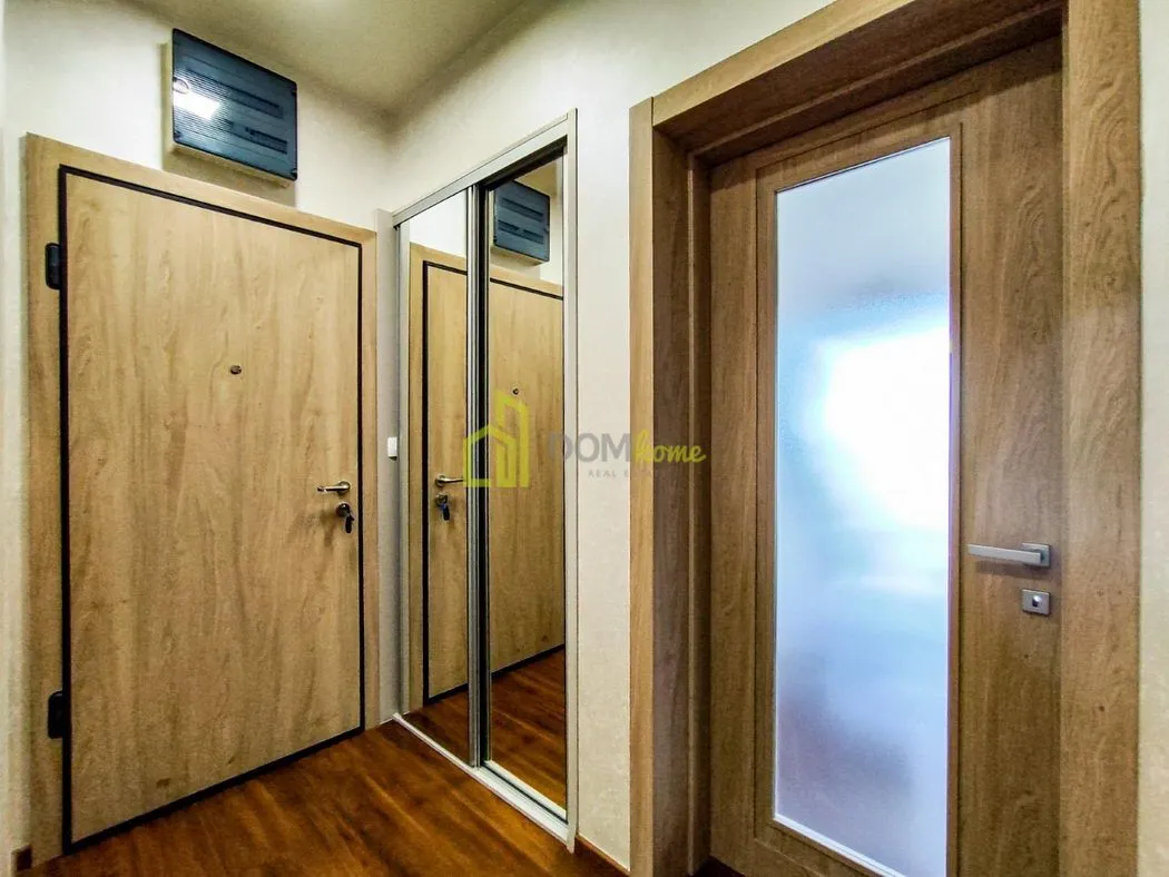 Izdavanje, dvosoban stan, 86m², Master Kvart, Podgorica