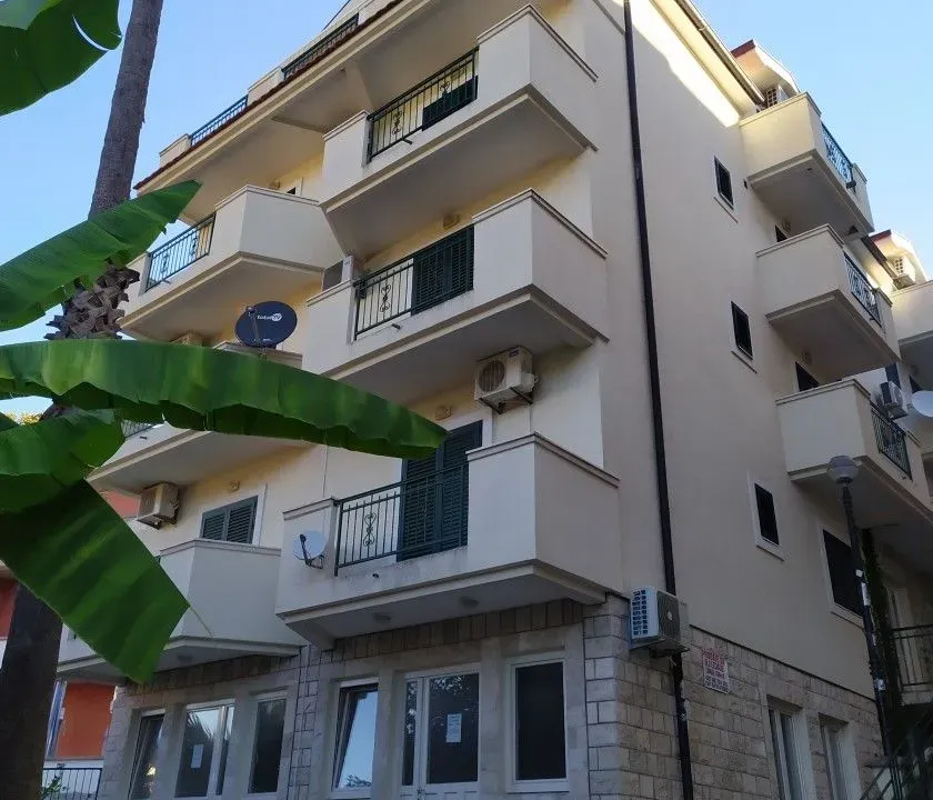 Sale, office space, 106m², Herceg Novi, Crna Gora