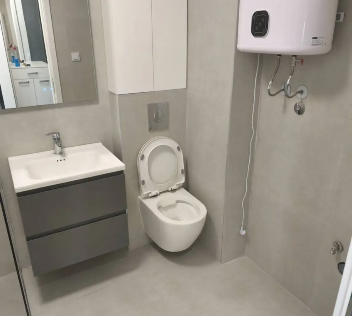 Rent, one bedroom apartment, 49m², Centar, Bar