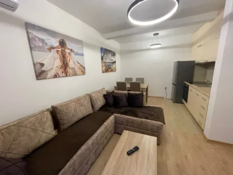 Rent, two bedroom apartment, 60m², Budva, Crna Gora - image 12