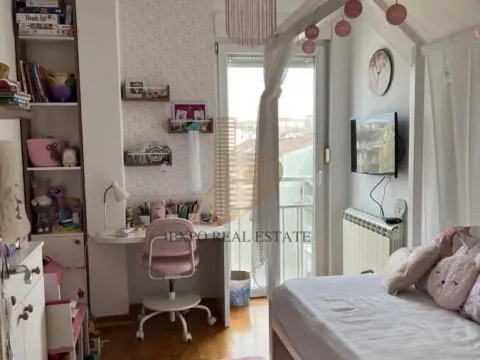 Prodaja, četvorosoban stan, 112m², Stari grad, Novi Sad - image 15