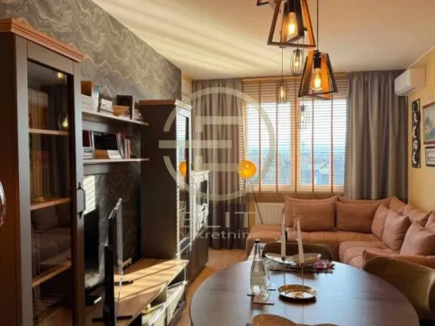 Stan in Bulevar patrijarha Pavla