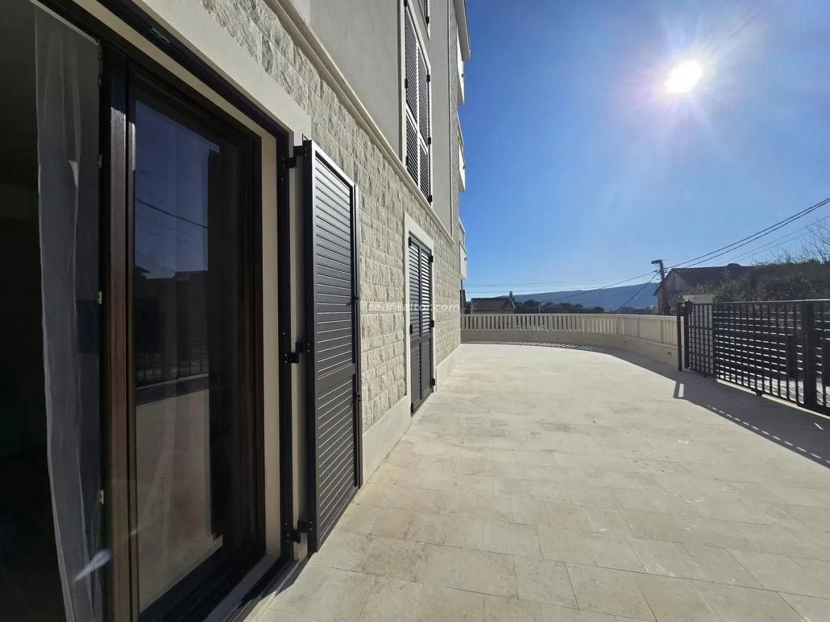 Prodaja, garsonjera, 27m², Tivat, Crna Gora