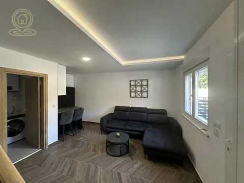 Prodaja, jednosoban stan, 42m², Detelinara, Novi Sad Sve Podlokacije - image 2