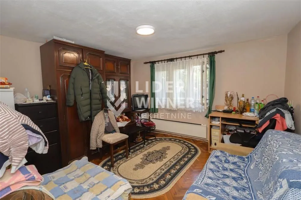 Sale, house, 168m², Sremčica, Beograd