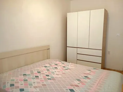Izdavanje, dvosoban stan, 80m², Đenovići, Herceg Novi - image 6