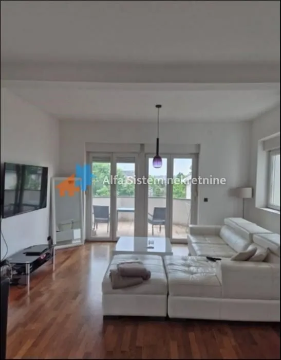 Rent, three bedroom apartment, 100m², Olimp, Zvezdara Sve Podlokacije