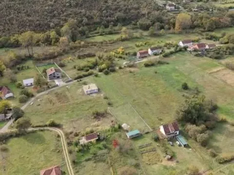 Zemljište in Zagorak