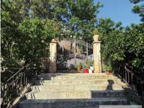 Prodaja, stan, 146m², Herceg Novi, Crna Gora - image 1