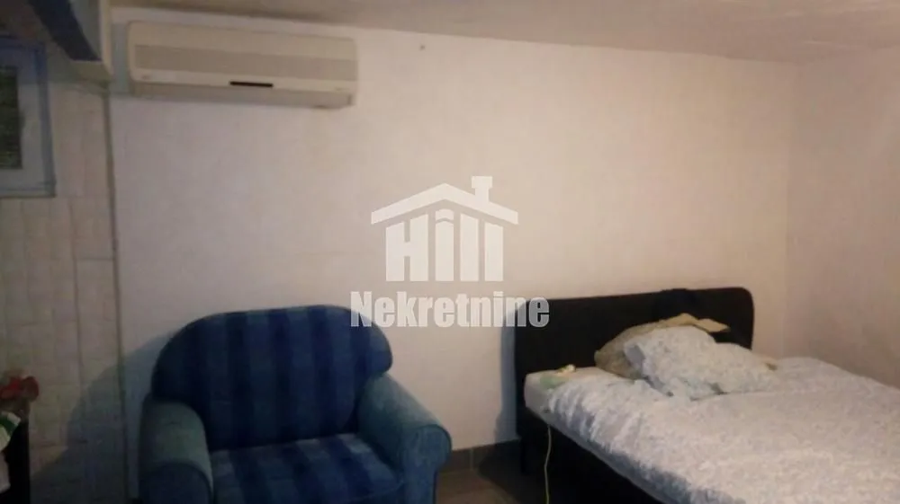 Prodaja, jednosoban stan, 25m², Zemun Sve Podlokacije, Beograd