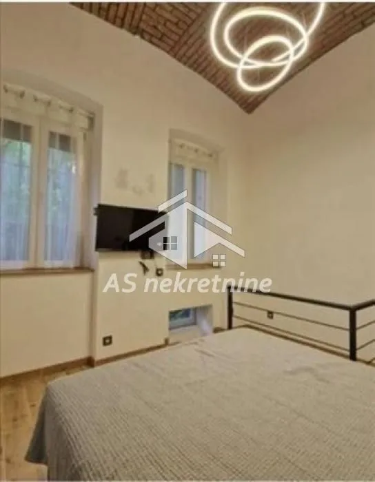 Rent, apartment, 59m², Stari Grad, Beograd