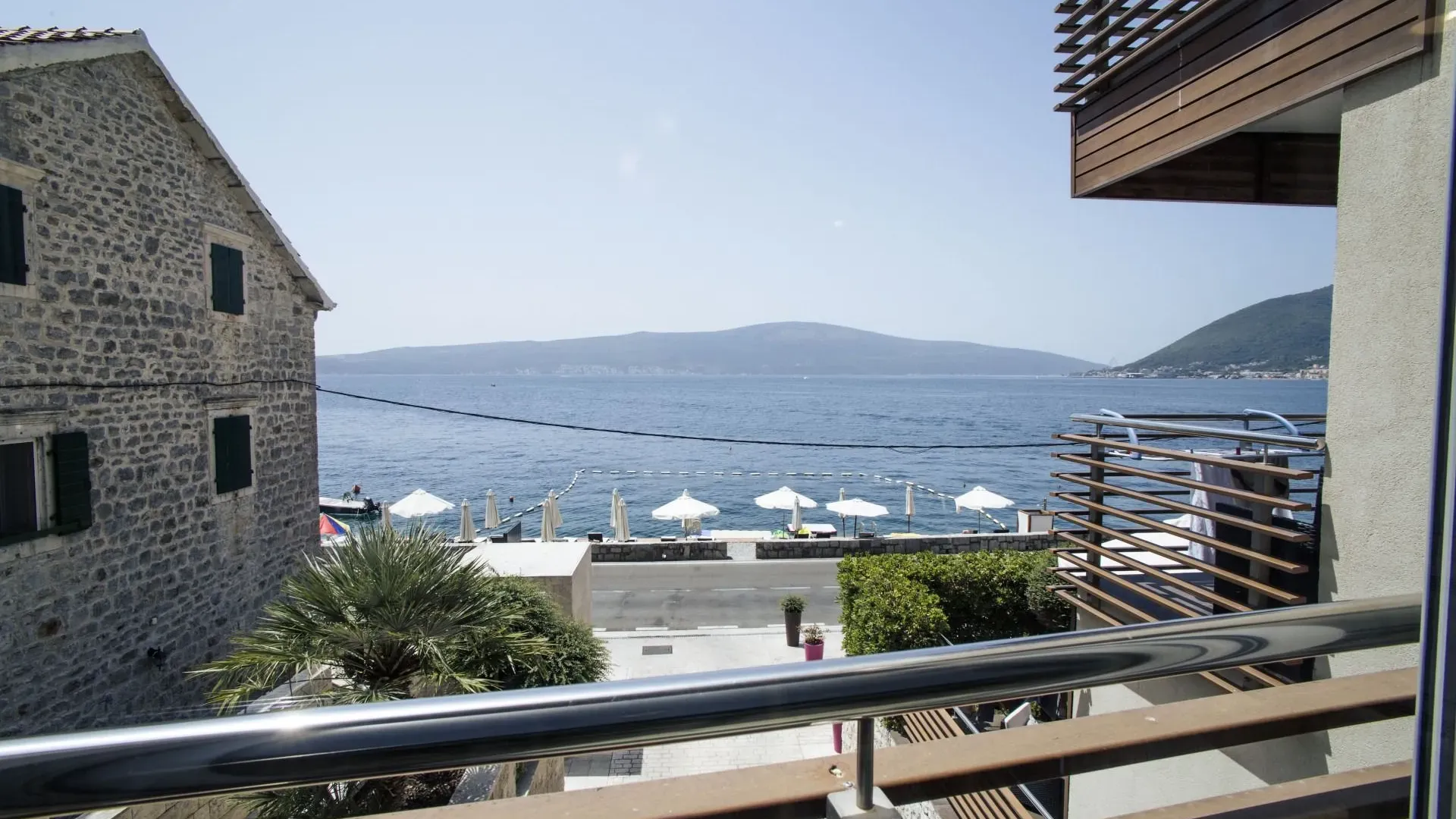 Rent, two bedroom apartment, 70m², Opatovo, Tivat