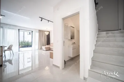 Prodaja, kuća, 162m², Kotor, Crna Gora - image 27