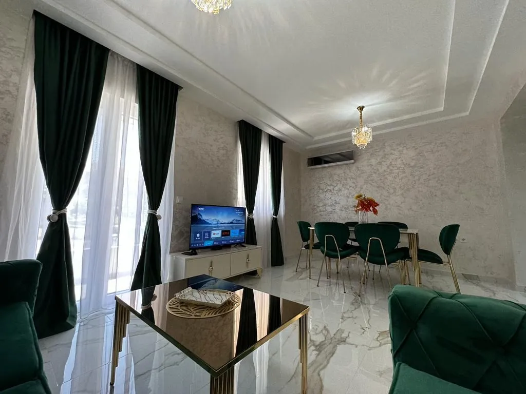 Rent, two bedroom apartment, 81m², Mažina, Tivat
