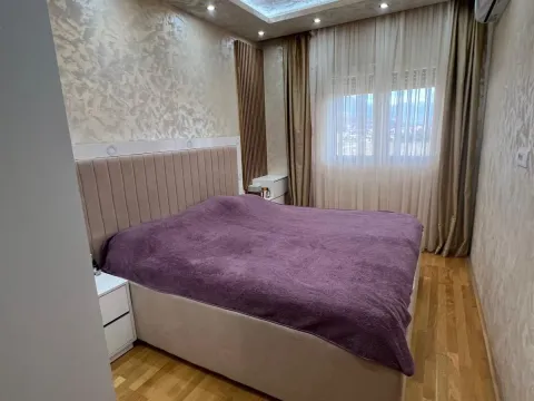 Rent, three bedroom apartment, 100m², Stari Aerodrom, Podgorica - image 7