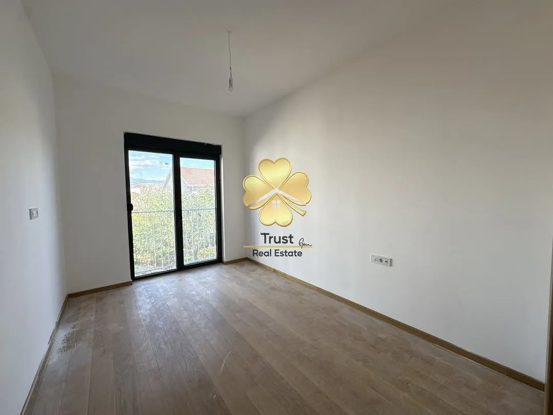 Prodaja, dvosoban stan, 76m², Zabjelo, Podgorica