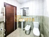 Izdavanje, kuća, 250m², Mareza, Podgorica - image 14