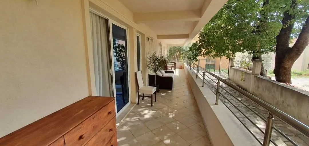 Sale, three bedroom apartment, 121m², Petrovac, Budva