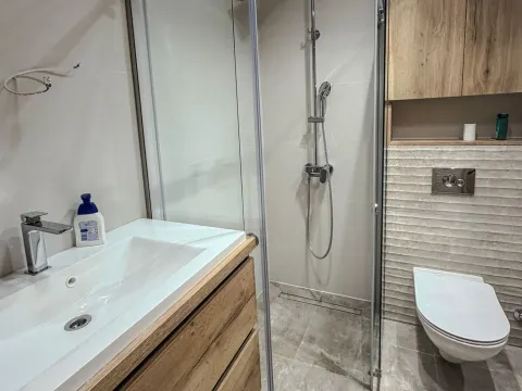 Prodaja, dvosoban stan, 89m², Bečići, Budva - image 11