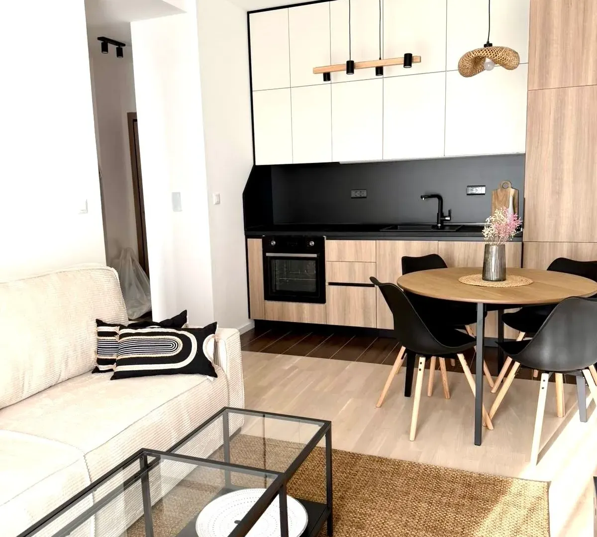 Rent, one bedroom apartment, 37m², Tološi, Podgorica