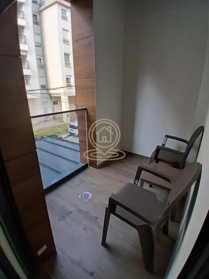 Izdavanje, jednosoban stan, 40m², Crveni Krst, Beograd