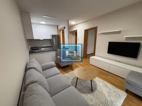 Izdavanje, jednosoban stan, 42m², Centar, Jagodina - image 5