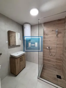 Prodaja, dvosoban stan, 83m², Centar, Jagodina - image 11
