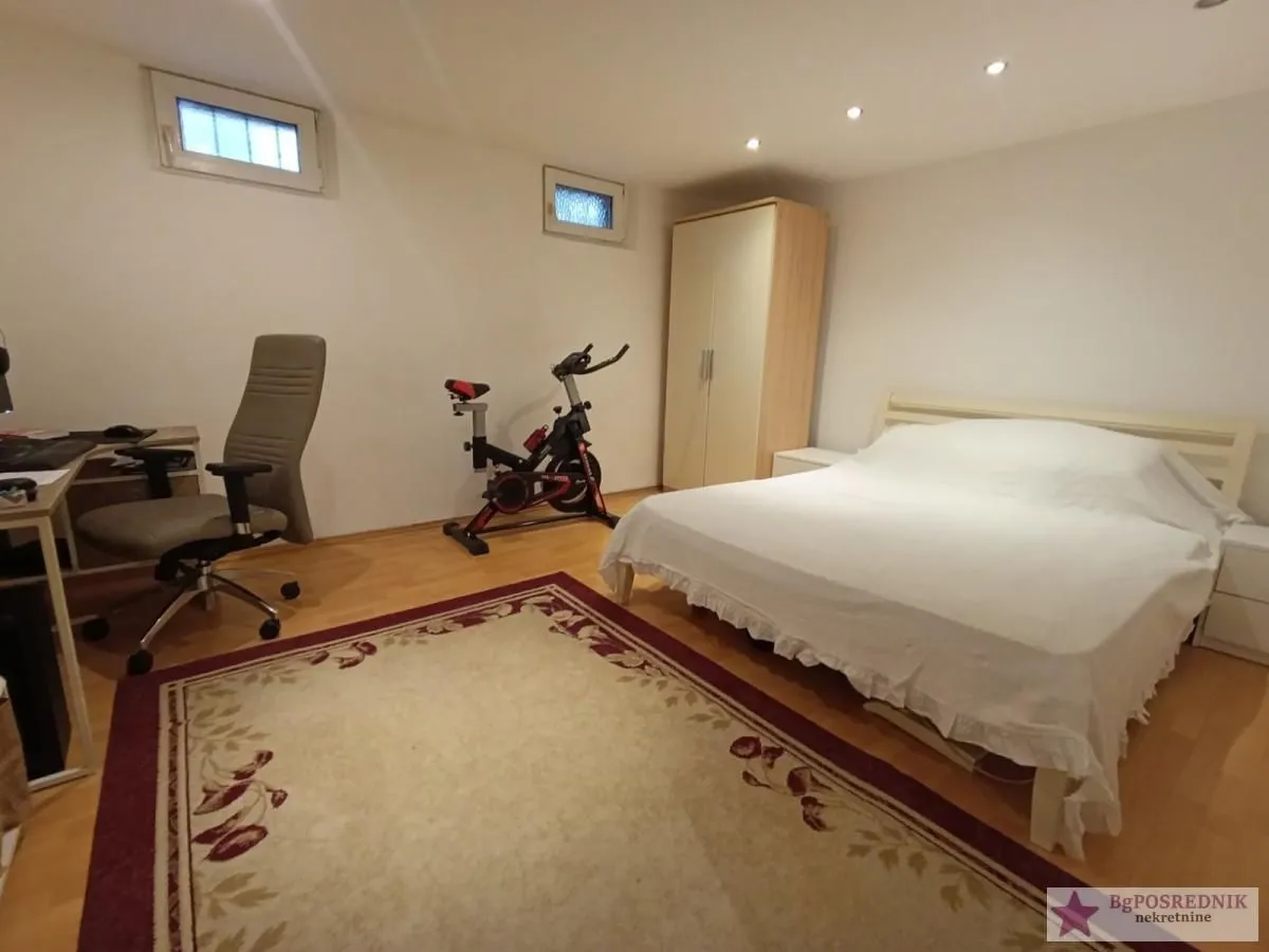 Sale, two bedroom apartment, 38m², Profesorska Kolonija, Palilula Sve Podlokacije