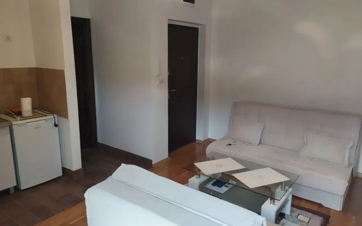 Rent, studio apartment, 25m², Lazi, Budva