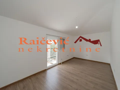 Prodaja, trosoban stan, 83m², Profesorska Kolonija, Palilula Sve Podlokacije - image 11