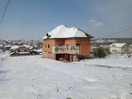Prodaja, kuća, 614m², Jajinci, Voždovac Sve Podlokacije - image 1
