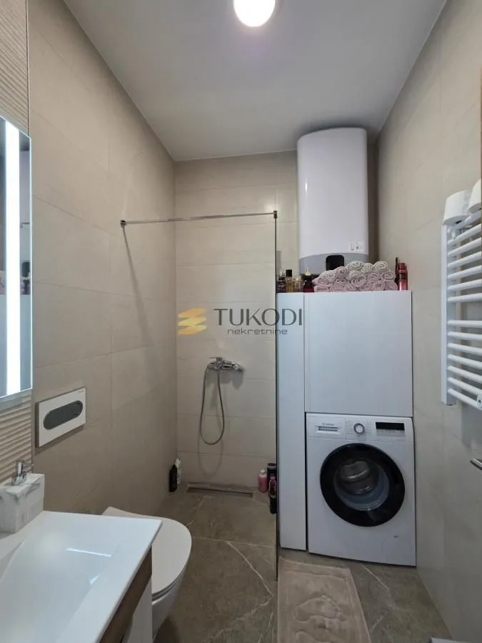Prodaja, jednosoban stan, 34m², Centar, Novi Sad